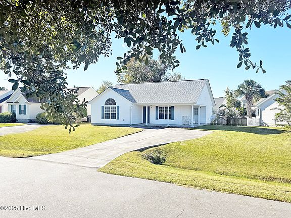 5th image of 4901 N Hampton Drive SE