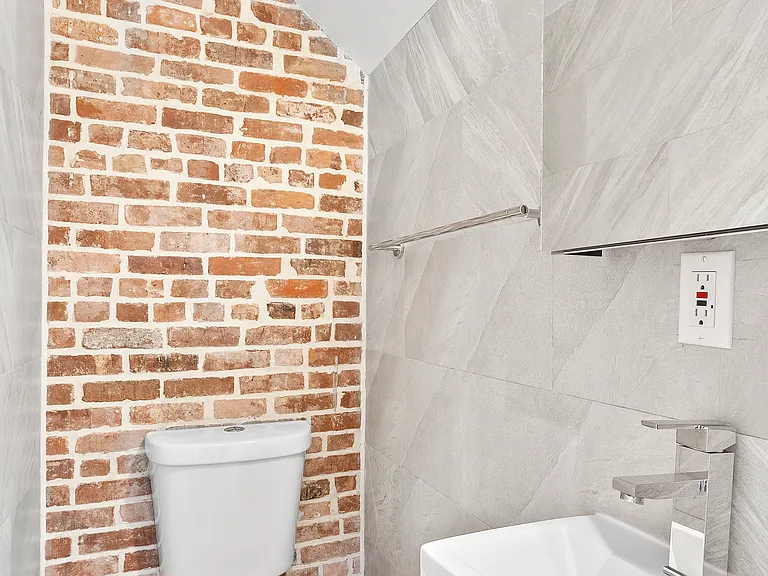 41 W 24th St #Penthouse 8F — Photo 9