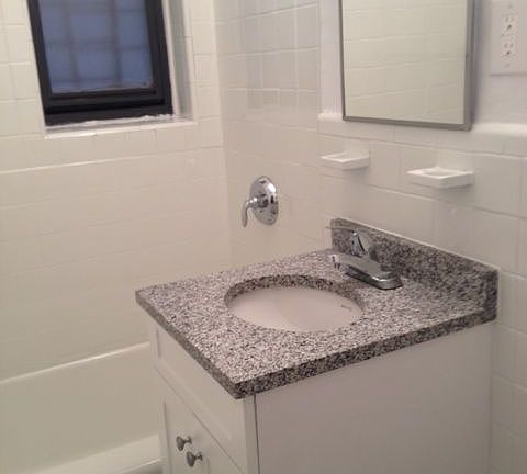4th image of 64-20 Saunders St #504