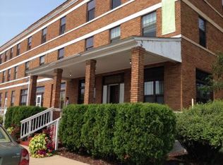 105 3rd Ave W #202, Osceola, WI 54020