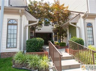 1410 Pebble Pl, Parlin, NJ 08859