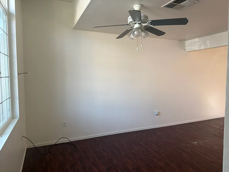 501B San Benito Ave #B — Photo 9