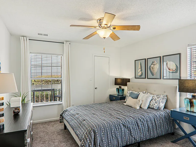 Greyeagle Apartments — Photo 19