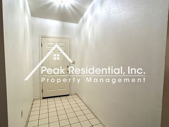 4th image of 7927 Parmis Ct
