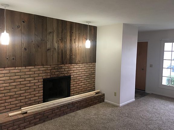 2nd image of 1724 Parkvale Ave