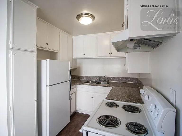 1681 Amberwood Dr #108 — Photo 8