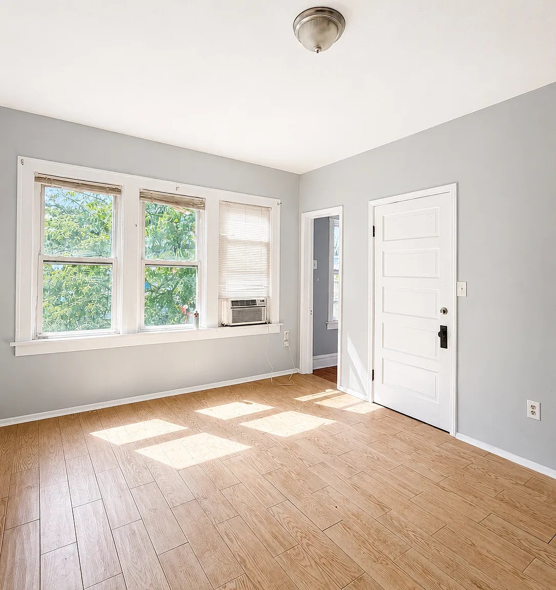 2 bed, 1440 sqft, $1,200 — Photo 2