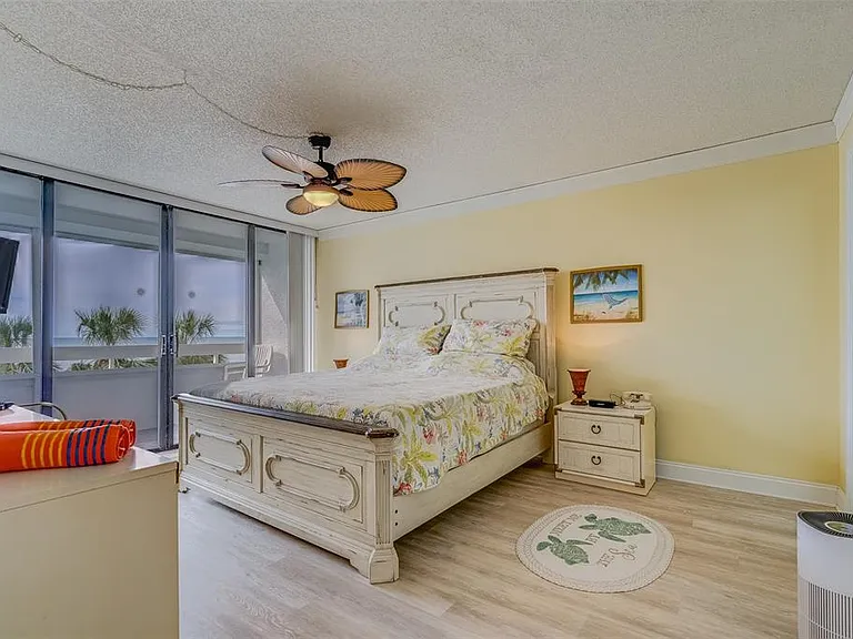 17900 Gulf Blvd #2E — Photo 7