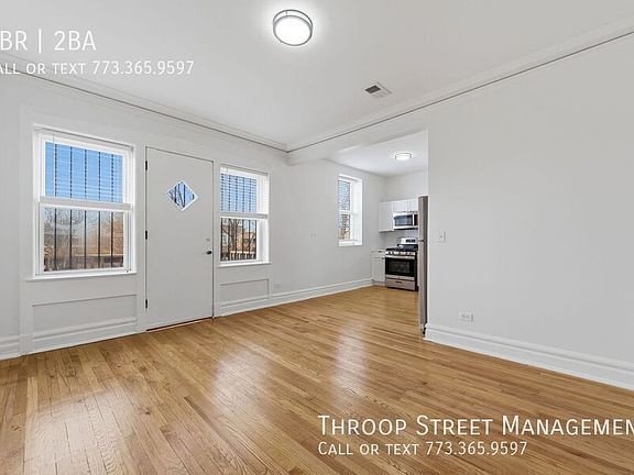 3rd image of 6132 S Vernon Ave #1N