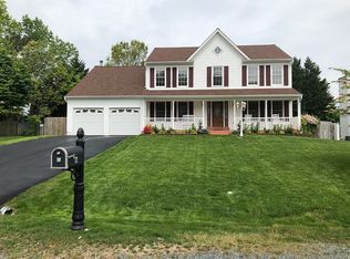 6 Langley Oaks Ct, Stafford, VA 22554
