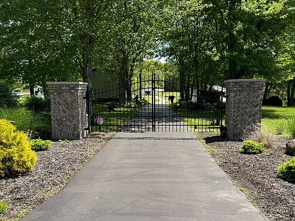 5th image of 7653 N State Road 135
