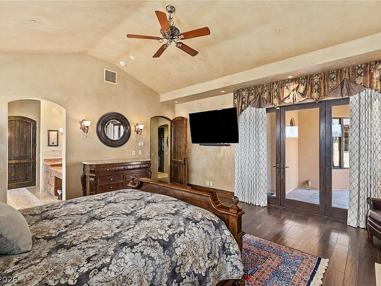 1139 Brown Hill Ct — Photo 27