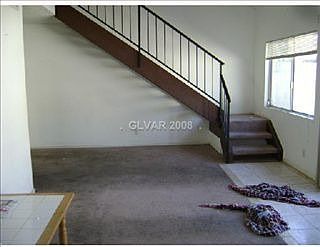 2nd image of 3941 Rive Gauche St