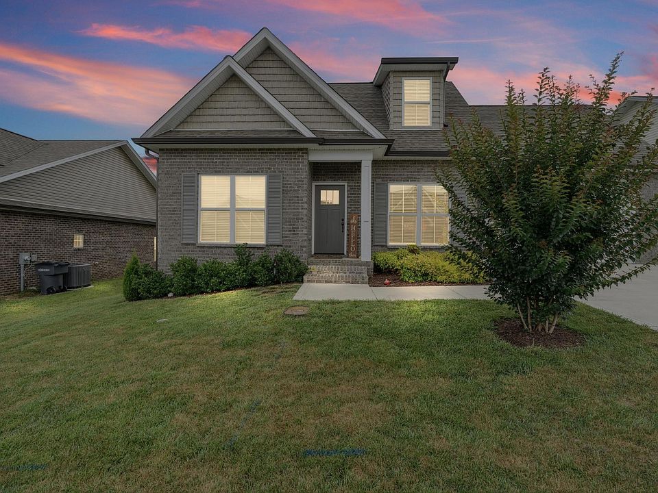 1st image of 1405 Brook Hill Dr