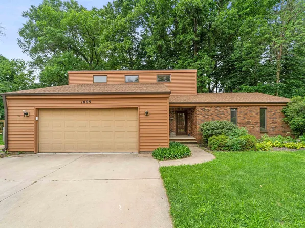 1009 W 10th St, Kaukauna, WI 54130