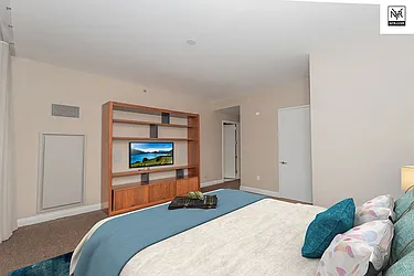 Rented by New York Residence