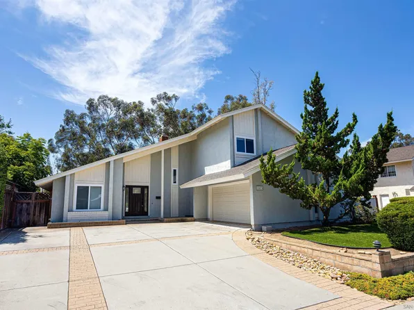10676 Ranch View Dr, San Diego, CA 92131