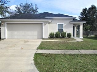2395 Tyson Lake Dr, Jacksonville, FL 32221