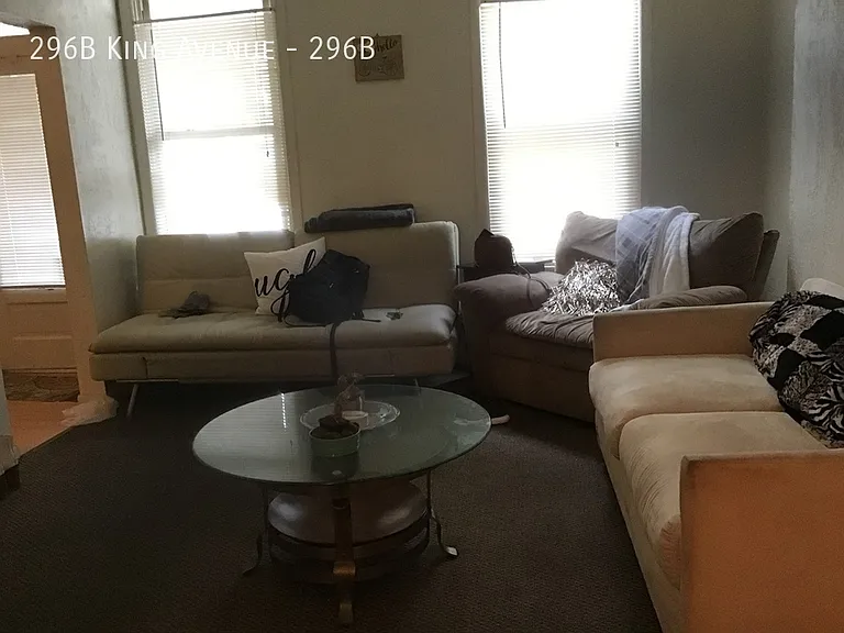 296B King Ave #296B — Photo 3