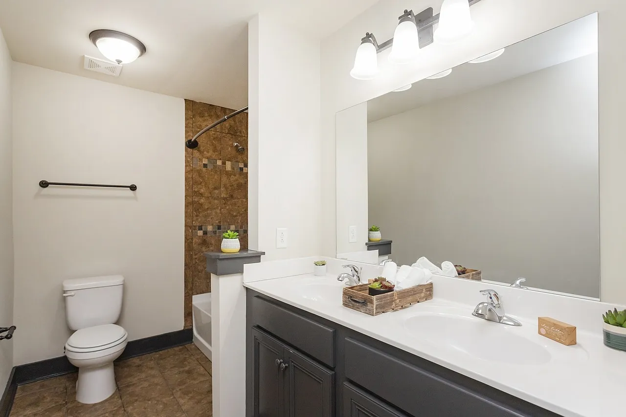 140 Shiaway Ct — Photo 4
