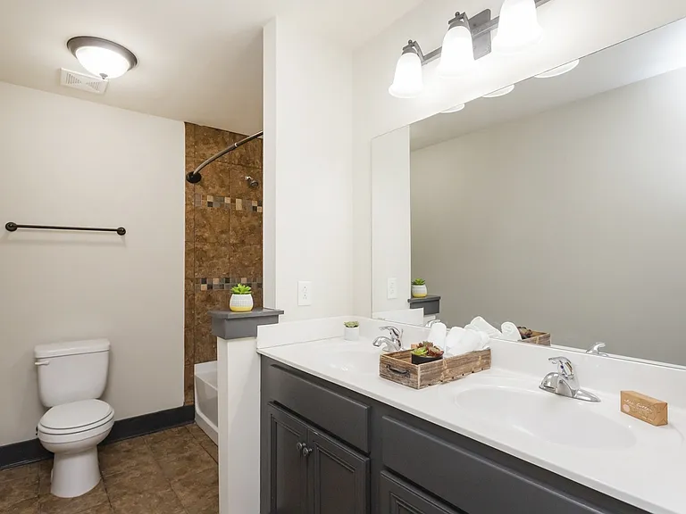 140 Shiaway Ct — Photo 4