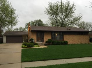 504 Wilson Dr, Midland, MI