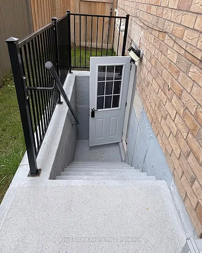 57 Rangemore Rd #BASEMENT Photo 1