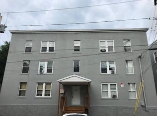 60 Hawkins St APT C, Derby, CT 06418