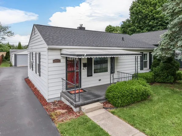 454 E Broadway St, Greenwood, IN 46143