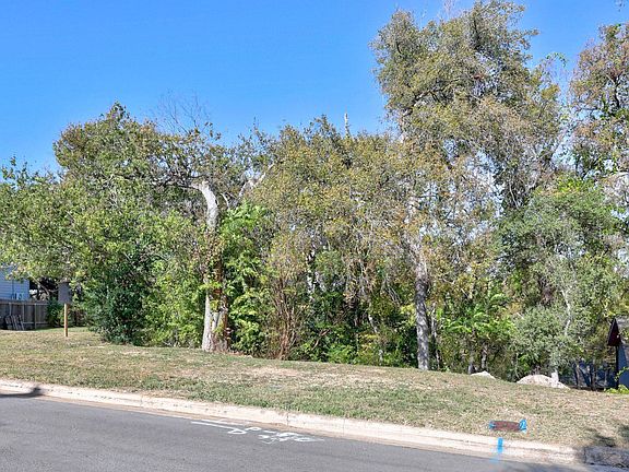 4th image of 506 Quail Creek Dr