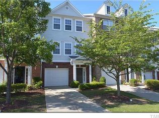 909 Straywhite Ave, Apex, NC 27539