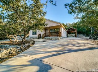 903 Cypress Dr, Canyon Lake, TX 78133
