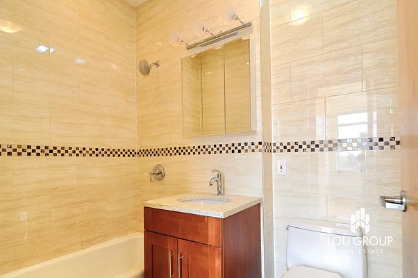 Rented by Lou Group | media 87