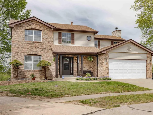 865 Vista Pointe Dr, Saint Louis, MO 63138