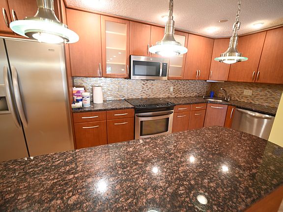 3rd image of 50 Green St APT 308
