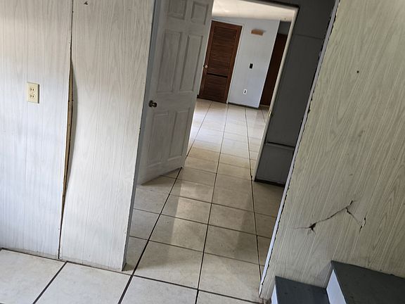 4th image of 7432 Gulf Breeze Cir