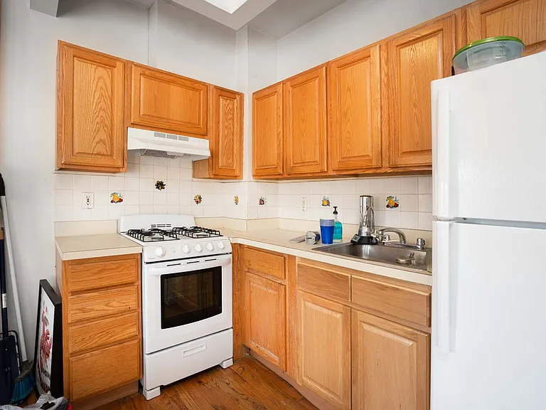 405 E 117th St #2A — Photo 7