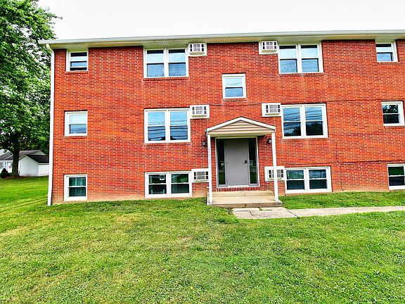 2nd image of 11125 Youngstown Pittsburgh Rd APT 4
