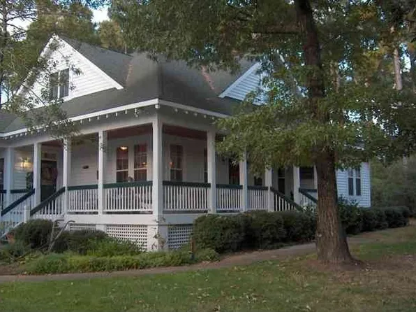 154 N Fearing Pl, Manteo, NC 27954