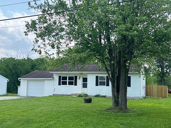 3rd image of 6859 Darby Blvd