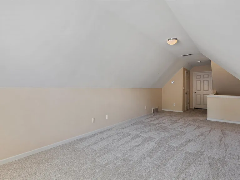 1425 Island Town Dr — Photo 22
