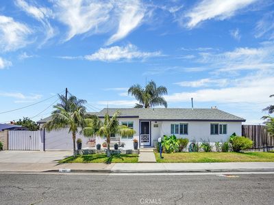 2203 Puente Ave, Costa Mesa, CA, 92627