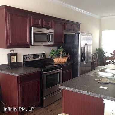 2nd image of 5513 Dolores Pl