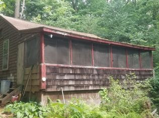 17 Pine Ln, Oakham, MA 01068