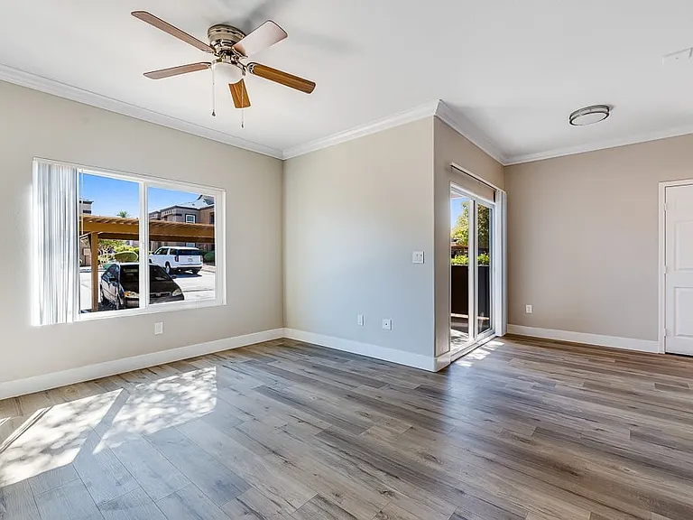 Pinehurst Condominiums — Photo 9