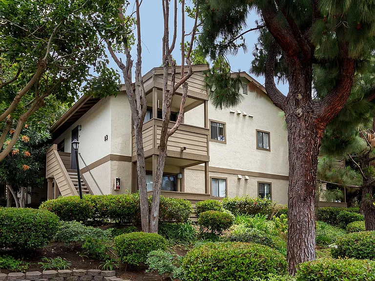 Elan Quail Pointe Apartment Homes — Photo 16