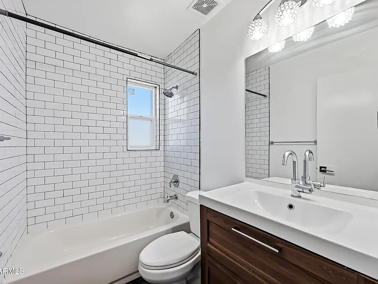 3601 N 15th Ave #10 — Photo 14