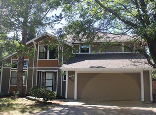2050 S Evanston Ct, Aurora, CO 80014