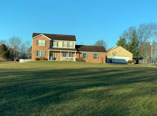4893 Rustic Wood Ln, Red Bud, IL 62278