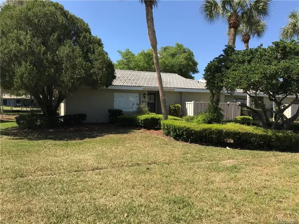 11293 W Bayshore Dr, Crystal River, FL 34429